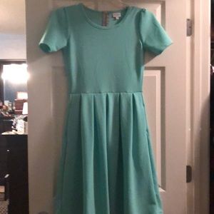 Small lularoe Amelia dress